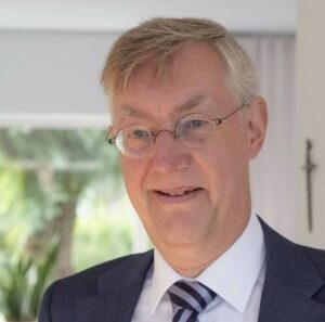 Prof. dr. M.J. de Vries